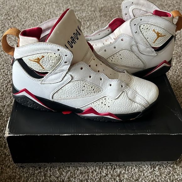 Jordan Kids Sneakers White and Red - Picture 2 of 2